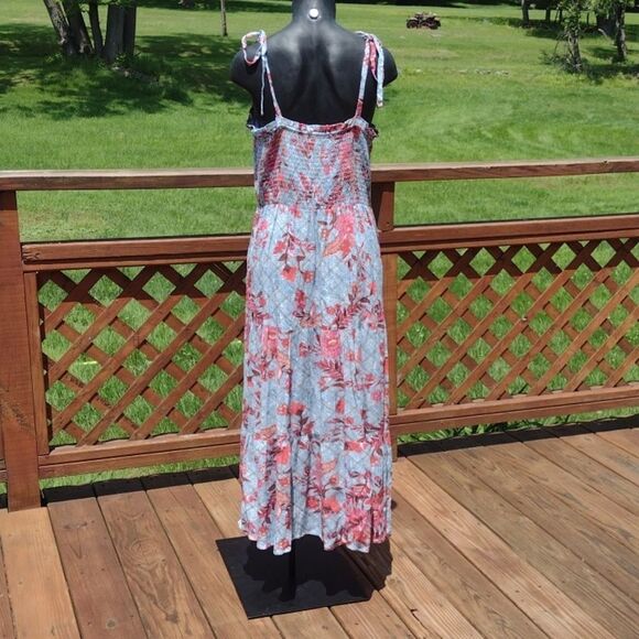 Knox Rose Blue and Red Floral Print Maxi Dress Size Medium - Picture 3 of 10